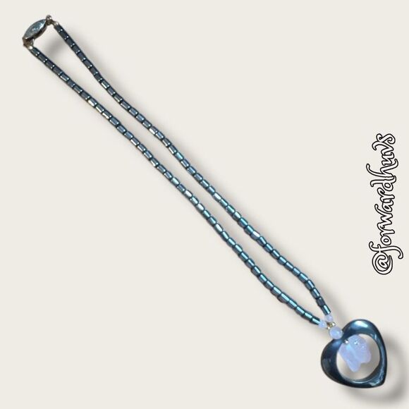 Rose Quartz Cut Out Heart Hematite Gemstone Necklace with Elephant - Picture 5 of 9